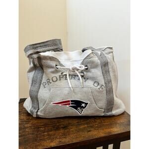 The NFL Patriots Embroidered Appliqué Cotton Hoodie Purse Kangaroo Pocket